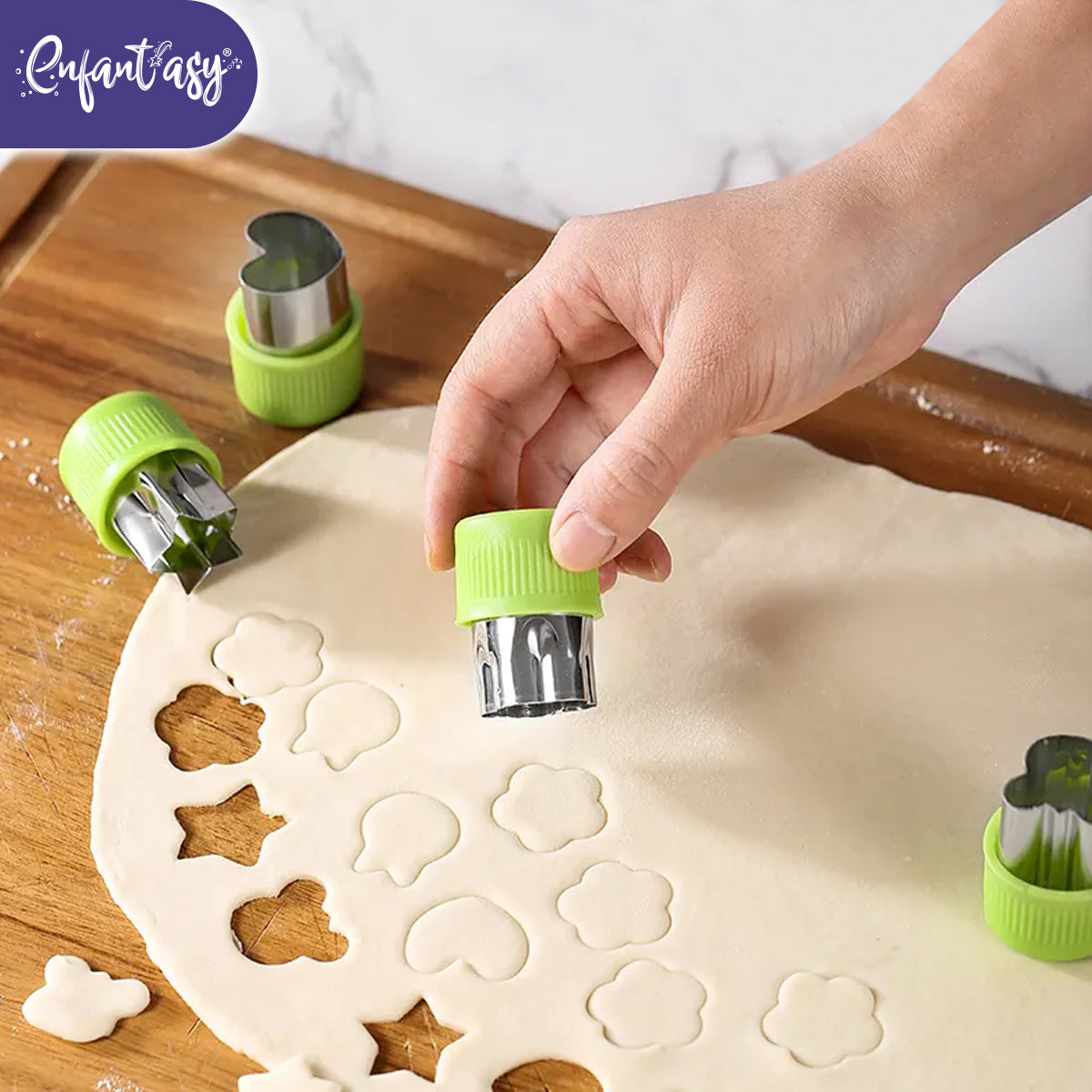 Kit Molde Cortador de Fruta Verdura 9 Figuras